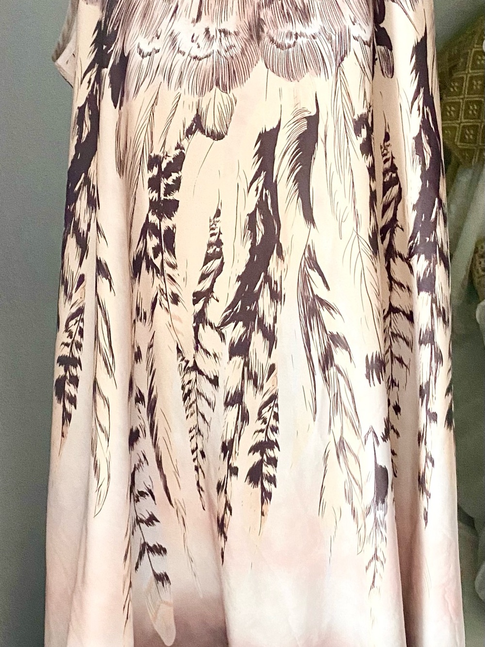 Feather-Print Blush and Brown Long Maxi Dress Size 5X Plus size